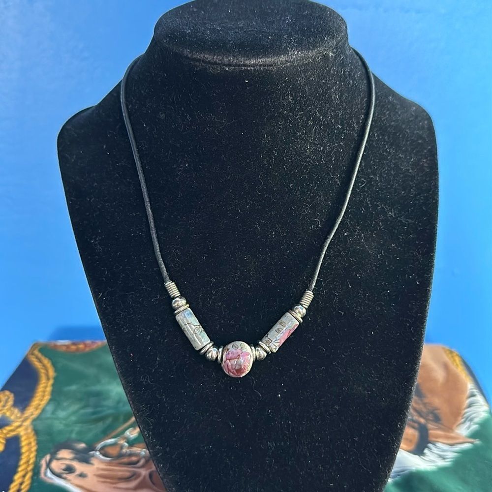Gray Glass Bead Choker Necklace Red Roses Silver Tone Clasp Gothic Floral